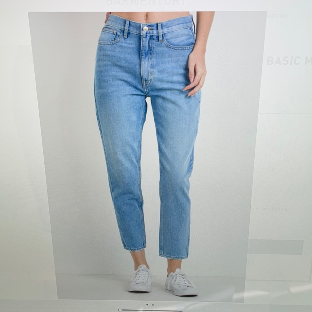 NWT JustBlack Denim Basic Mom Jean, Light 24